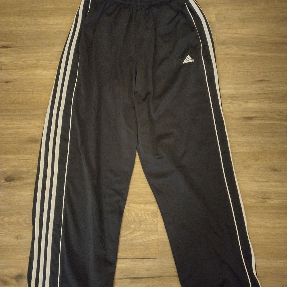 Men's Adidas TRAINERS SZ M navy/white STILL AVAILABLE *SOLD PULLOVER*